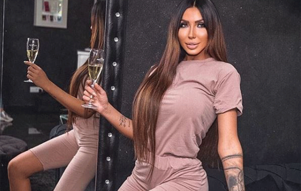 Tijana Ajfon u prekršajnom sudu u Beogradu! (FOTO)