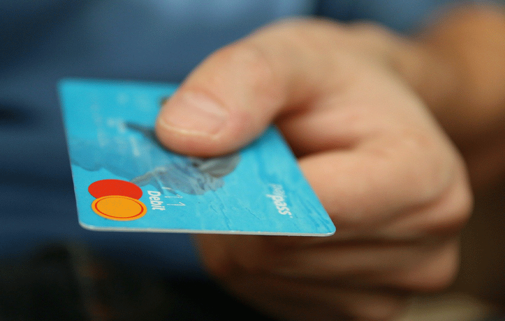 NOVA <span style='color:red;'><b>USLUGA</b></span>: Za registrovane objekte za izdavanje smeštaja, uvodi se plaćanje i platnim karticama