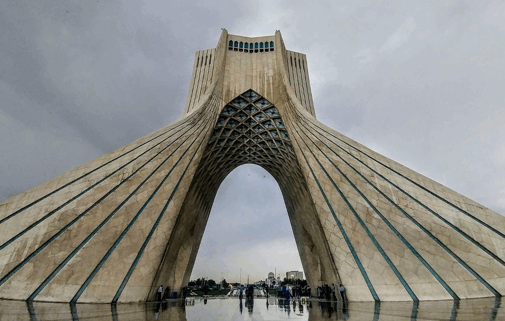 Ali Hamnei: <span style='color:red;'><b>Iskustvo</b></span> pokazalo da pregovaranje sa Amerikom nije ni mudro ni časno