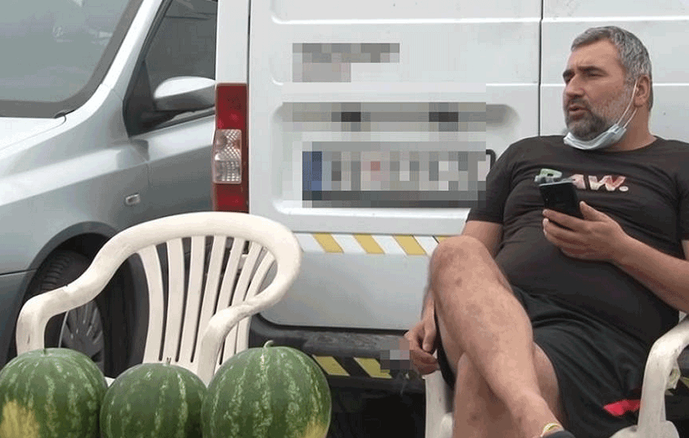 ŽIVI DRUGI ŽIVOT: Miki Đuričić prodaje lubenice, evo šta je poručio fanovima! 
