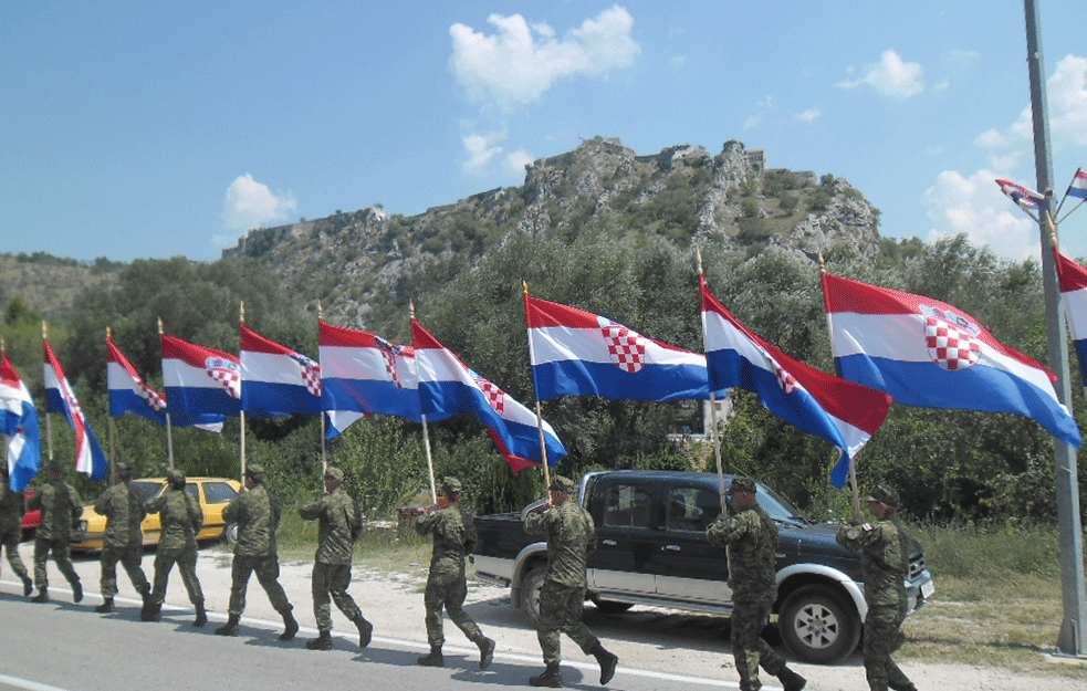 'Oluja' Hrvatima razlog za veliko slavlje, Srbima sećanje na najveću muku