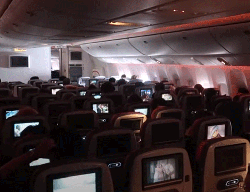 NESTALI TOKOM LETA: U Kongu nestao <span style='color:red;'><b>mali avion</b></span> sa tri osobe, potraga u toku