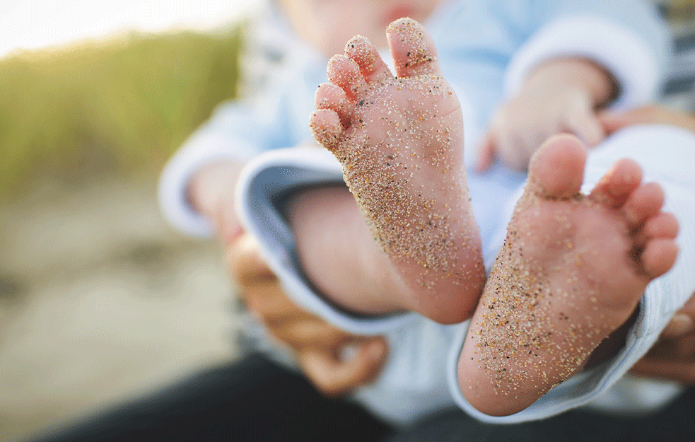 Baka Milica je čuvala bebu koju su usvojili ŠVEĐANI! Srpsku decu ilegalno su usvajali STRANCi i kad to nije bilo moguće