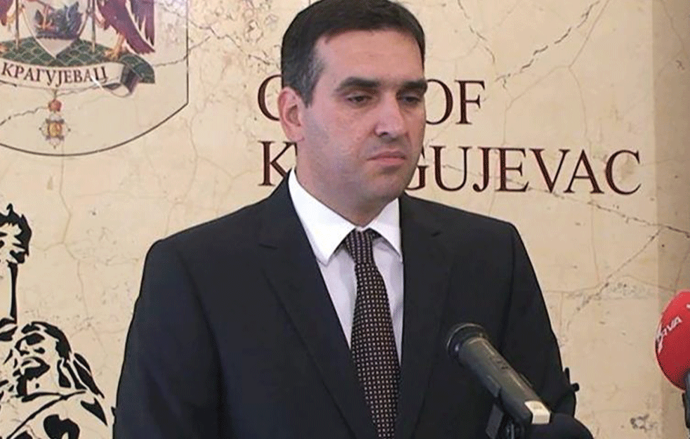 UHAPŠEN ČLAN SNS, rival naprednjaka Radomira Nikolića: Kragujevčanin se bavio FINANSIJSKIM MALVERZACIJAMA