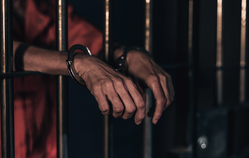 Supružnici iz pakla osuđeni na 11 godina zatvora: Doktora držali kao roba