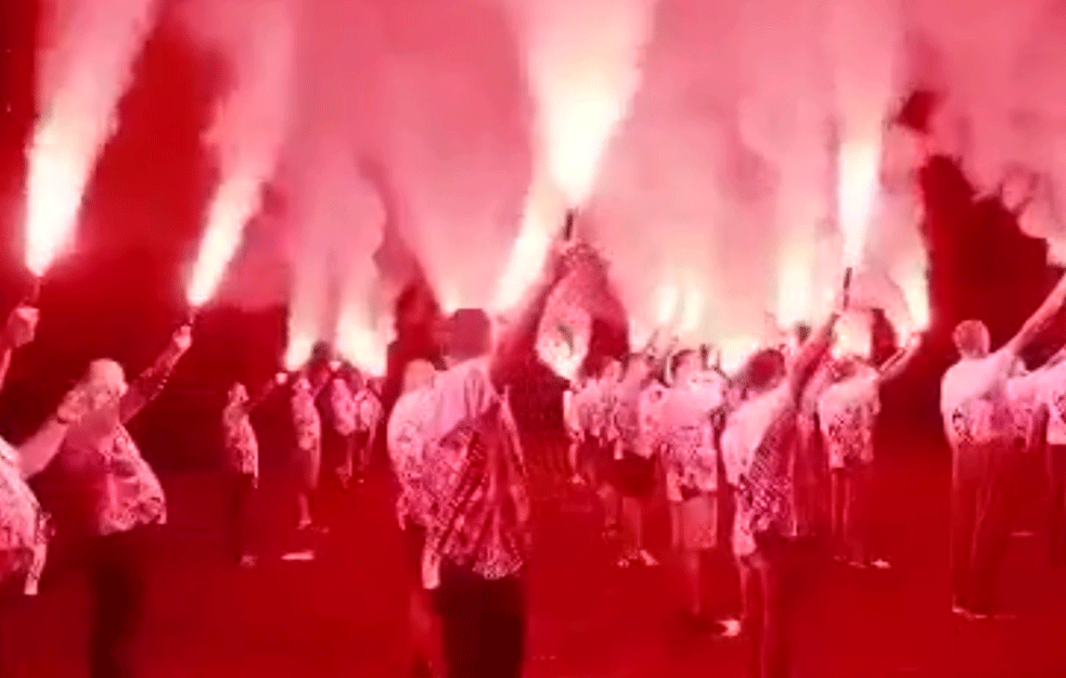 <span style='color:red;'><b>UJEDINJENA SRPSKA</b></span> pozvala ljude da izađu na izbore i poručila Milu: Jači smo, bolji i mi ćemo pobediti (VIDEO)
