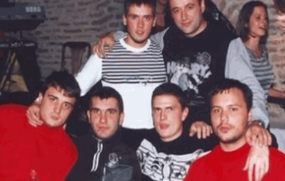 Pevač otkrio veliku istinu o ZEMUNSKOM KLANU: Ovu pesmu su ga terali da peva i po 10 puta