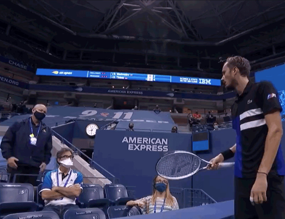 NOVI SKANDAL 'POTRESA' US OPEN, Medvedev besneo: 'Da li je US open šala? Ubio sam nekoga, izvinite!' (VIDEO) 