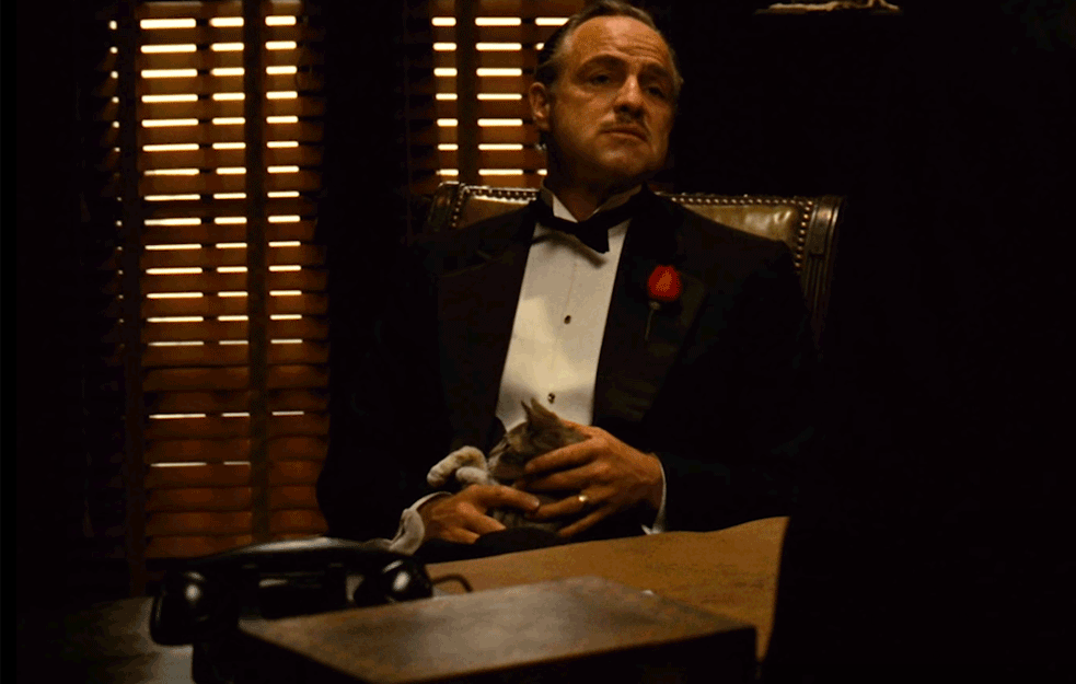 KAD <span style='color:red;'><b>FILMSKA INDUSTRIJA</b></span> UNIŠTI REMEK DELO: Zašto ljubitelji filma nisu oduševljeni idejom o Kopolinoj verziji Kuma?