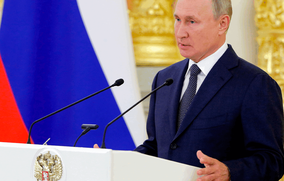 ŠEF KREMLJA NEMA MOBILNI: Putin ne koristi aplikacije, a EVO KOLIKO ČESTO KORISTI INTERNET!