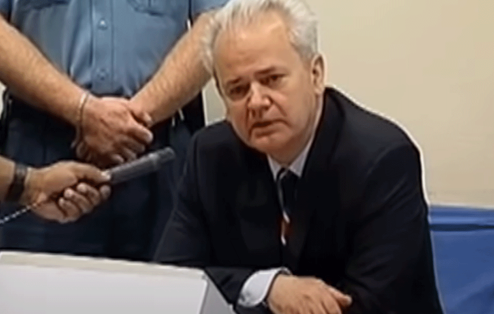 Dvadeset godina od pada režima Slobodana Miloševića! Jedna pogrešna procena bila je dovoljna da padne s vlasti