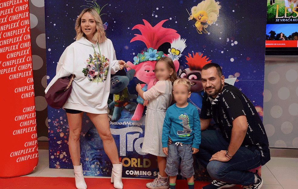 PUBLIKA SE VRATILA U BIOSKOP: Poznati na premijeri svetskog animiranog hita ‘<span style='color:red;'><b>Trolovi</b></span>’, a očekuju vas i novi “Pinokio” i omiljeni Putinov film - o Mikelanđelu! (VIDEO)