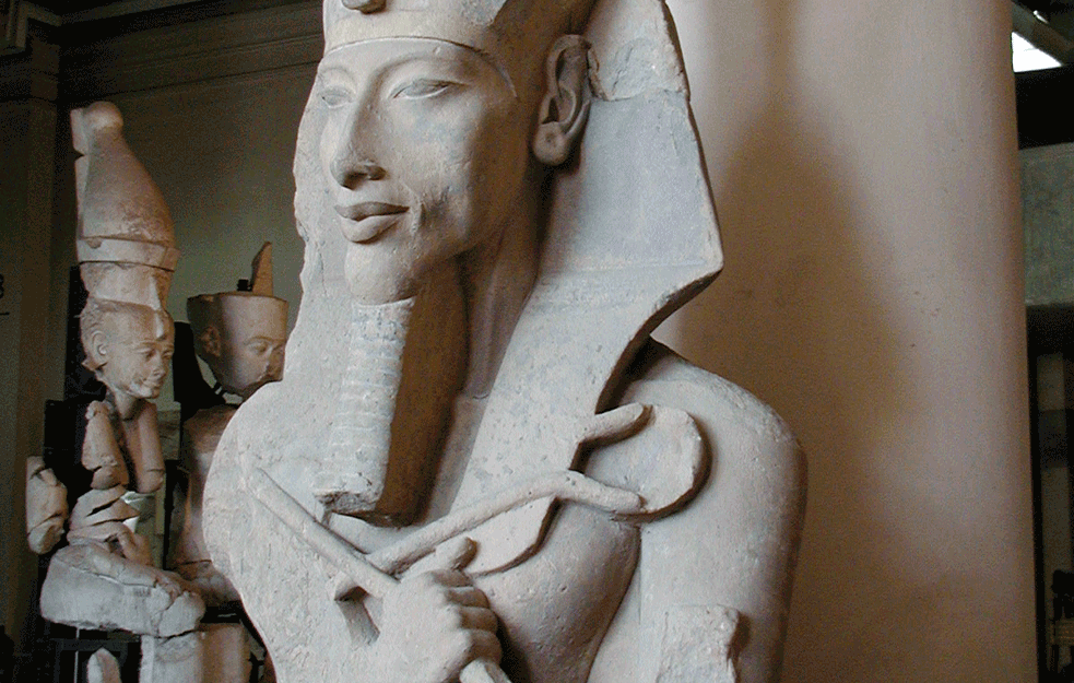 AKHENATON, NAJKONTROVERZNIJI <span style='color:red;'><b>FARAON</b></span> EGIPTA: 4 činjenice koje možda niste znali o njemu