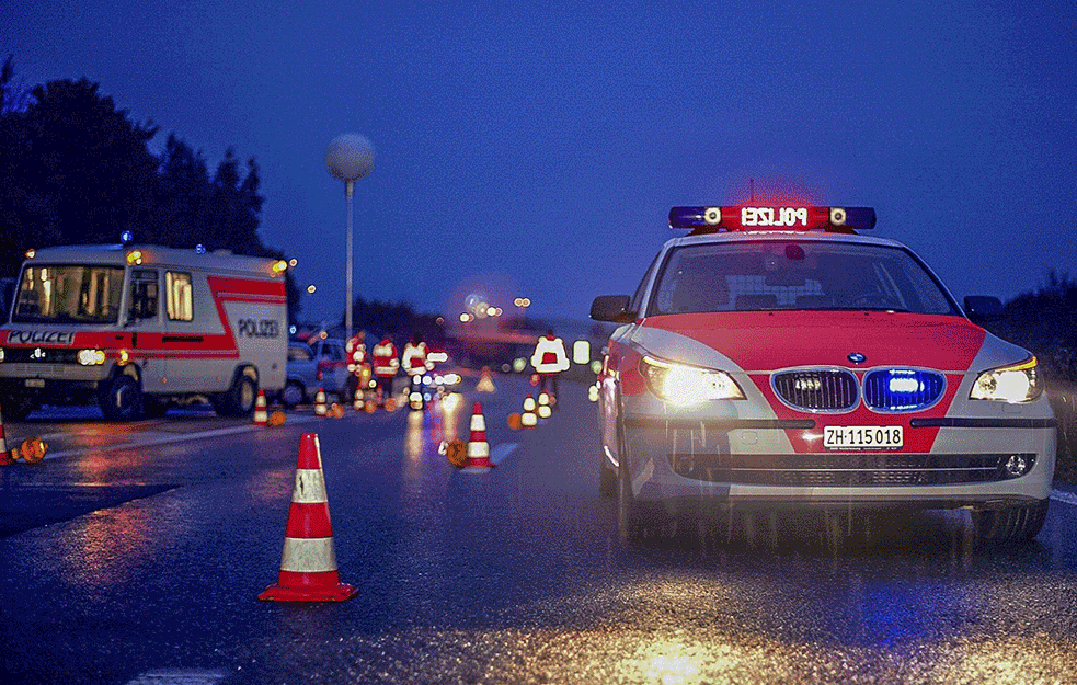 TRAGEDIJA U CIRIHU: Srbin ispao kroz prozor javne kuće i poginuo! 