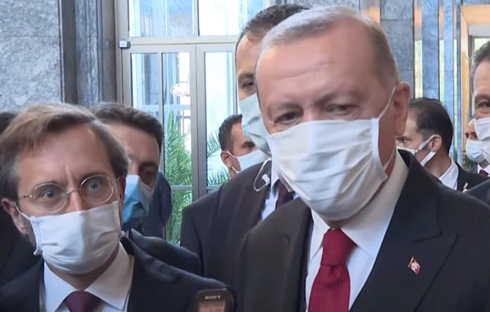 Erdogan: SAD, Rusija i Francuska zanemarivali problem 30 godina, sad nek se ne mešaju u sukob oko <span style='color:red;'><b>Nagorno-Karabaha</b></span>