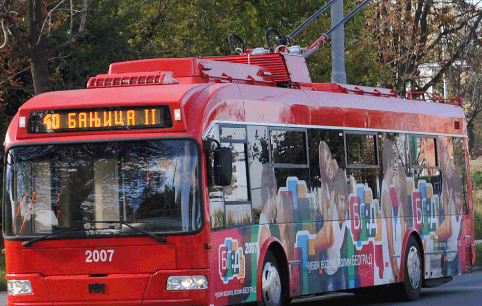 PROMENE U GRADSKOM PREVOZU ZA VIKEND : Koje se ulice zatvaraju, gde će ići <span style='color:red;'><b>gradski prevoz</b></span>