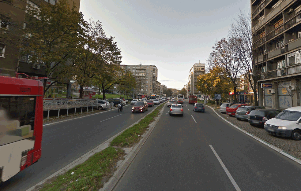 KARAMBOL U CENTRU BEOGRADA: Lančani sudar četiri vozila i trole U CVIJIĆEVOJ!