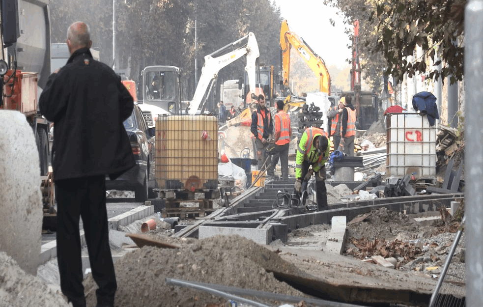 BEOGRAD RASKOPAN, GRAĐANI BESNI: 'Ja da sam <span style='color:red;'><b>rukovodilac</b></span>, bilo bi gotovo za tri dana' (VIDEO)