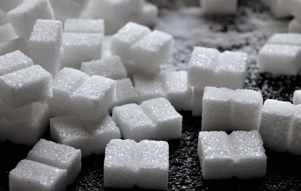 IZMENE CENE ŠEĆERA SE OČEKUJU VEĆ U ČETVRTAK : Nova cena šećer najverovatnije 89 dinara po kilogramu