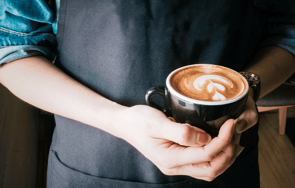 KAFA UZROK IMPULSIVNIJE KUPOVINE? Kako je povezan šoping sa kafenisanjem?