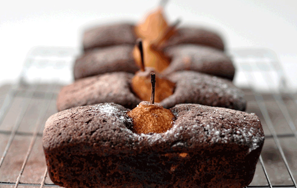 OVOME NEĆETE MOĆI DA ODOLITE: Mini torta sa lešnikom za maksimalno uživanje!