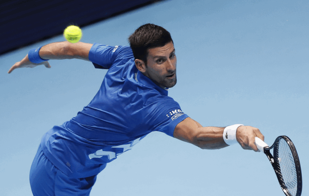 NOVAK: <span style='color:red;'><b>Misli</b></span>m da moram igrati još dve godine!