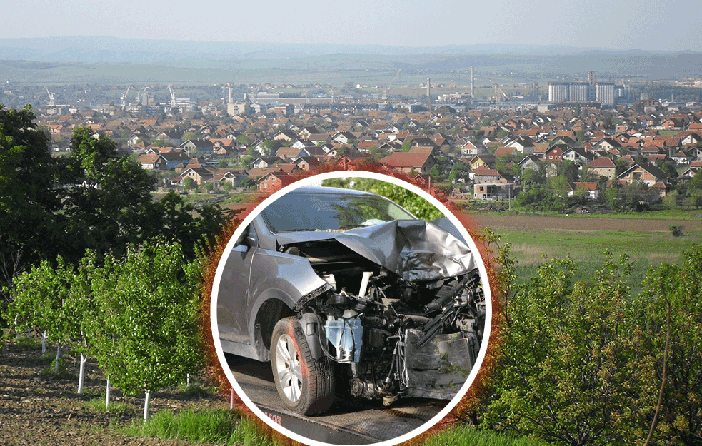 TEŠKA SAOBRAĆAJKA KOD KLADOVA: Sudarilo se tri vozila, povređeno ŠESTORO osoba!