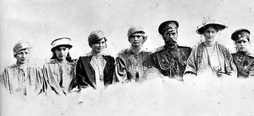Rehabilitovana carska porodica Romanov, žrtva političke represije boljševika:  Boljševici umesto cara Nikolaja II Romanova  (5.deo)
