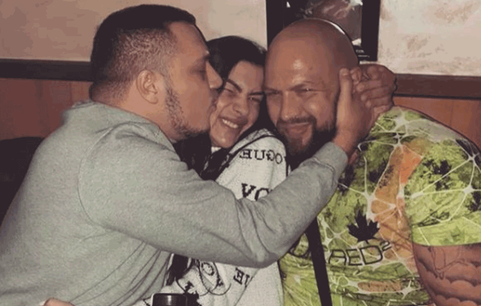 KAKAV LJUBAVNI TRILER: GASTOZ POSTAJE ĆALE a bivša mu PALA ZBOG HEROINA i osuđena na ČETIRI GODINE ROBIJE! (FOTO) 