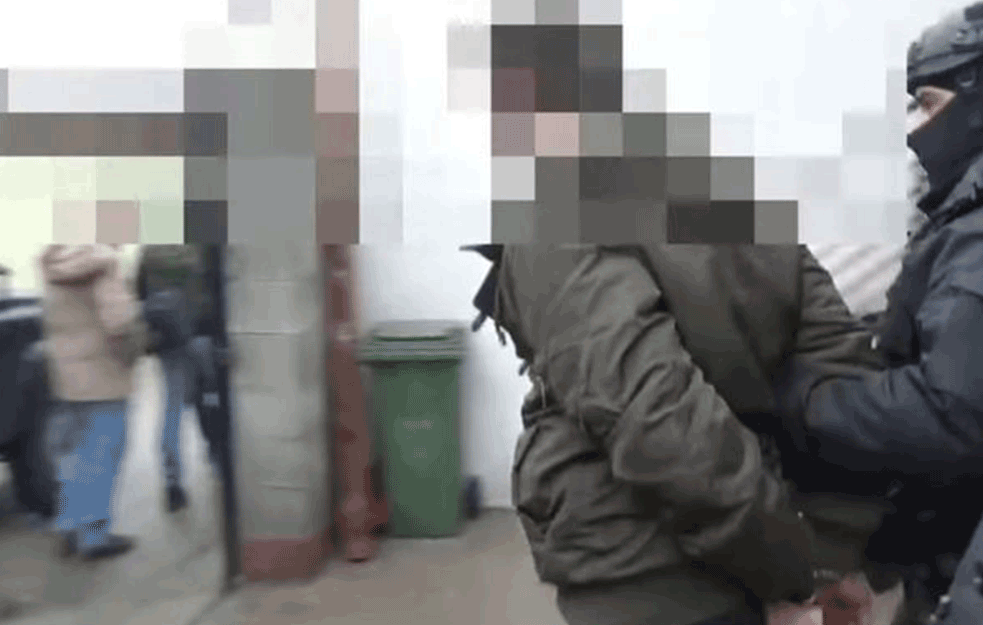HAPŠENJE U SKOPLJU I KUMANOVU: Makedonska policija uhvatila OSMORO TERORISTA! (VIDEO)