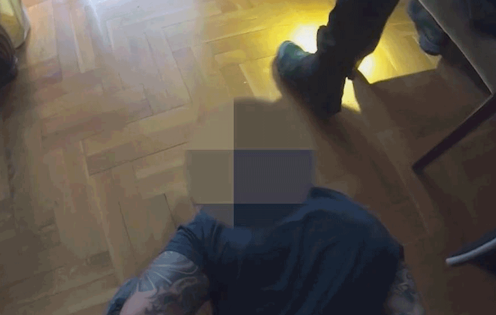 NAPAO MUŠKARCA ELEKTROŠOKEROM PA ZAPALIO KANCELARIJU: Policija u Požarevcu uhapsila Beograđanina!