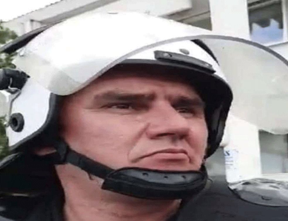 Nakon što je dao otkaz policiji Bojanu Jankoviću nude novčanu pomoć i posao