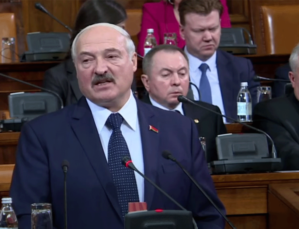 Lukašenkov glavni rival priveden pred izbore