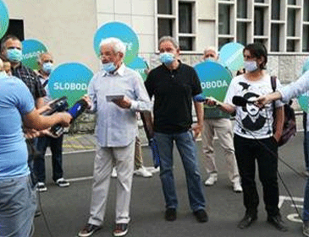 Protest ispred Prekršajnog apelacionog suda sa zahtevom: Oslobodite uhapšene