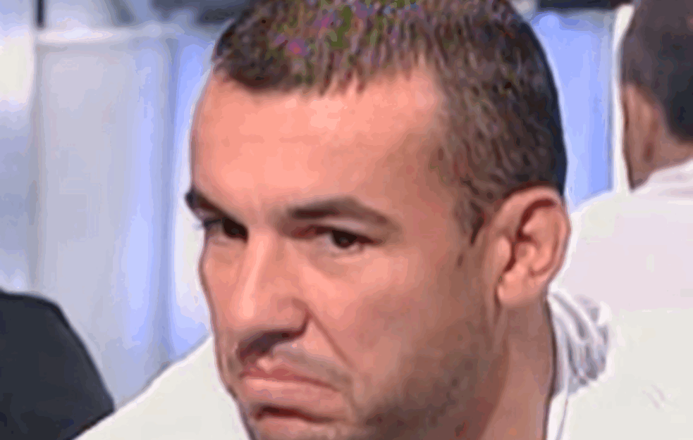 PROSLAVLJENI MMA BORAC napravio OZBILJAN INCIDENT NA KOPAONIKU! Napio se pa VREĐAO GOSTE i <span style='color:red;'><b>LOMIO INVENTAR</b></span>? (VIDEO) 