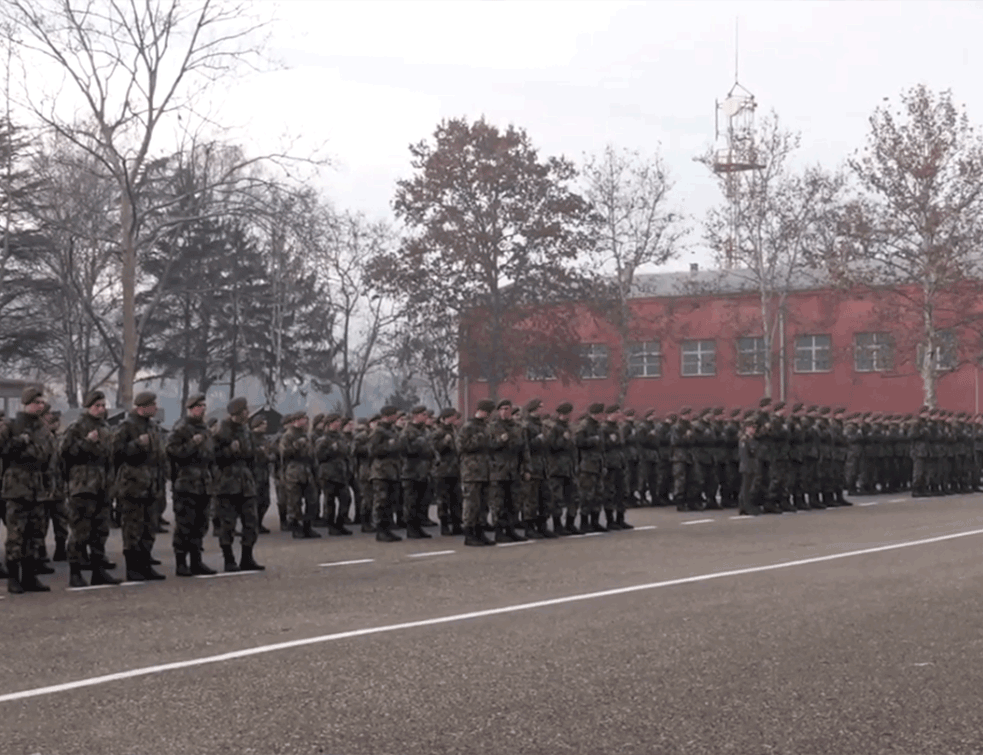 VOJSKO MOJA NE ZOVI ME SADA: Koliko je bila značajna Srbima kroz istoriju najbolje govore  PESME, SERIJE I FILMOVI o VOJNIČKOM ŽIVOTU! (VIDEO)