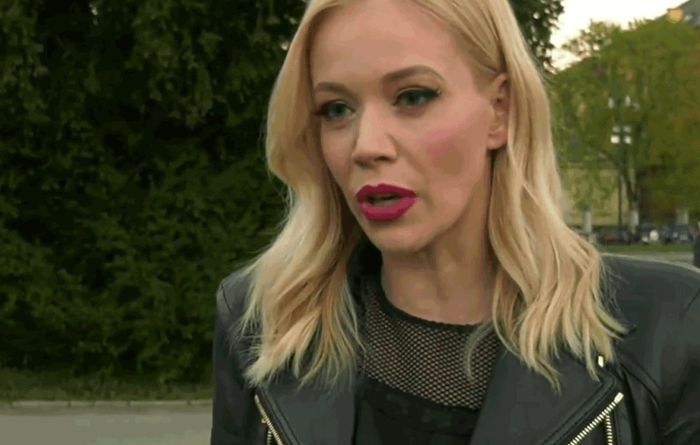 JELENA ROZGA POKAZALA NOVI STAJLING: Na sebi nosi ŠEST HILJADA EVRA! (FOTO)