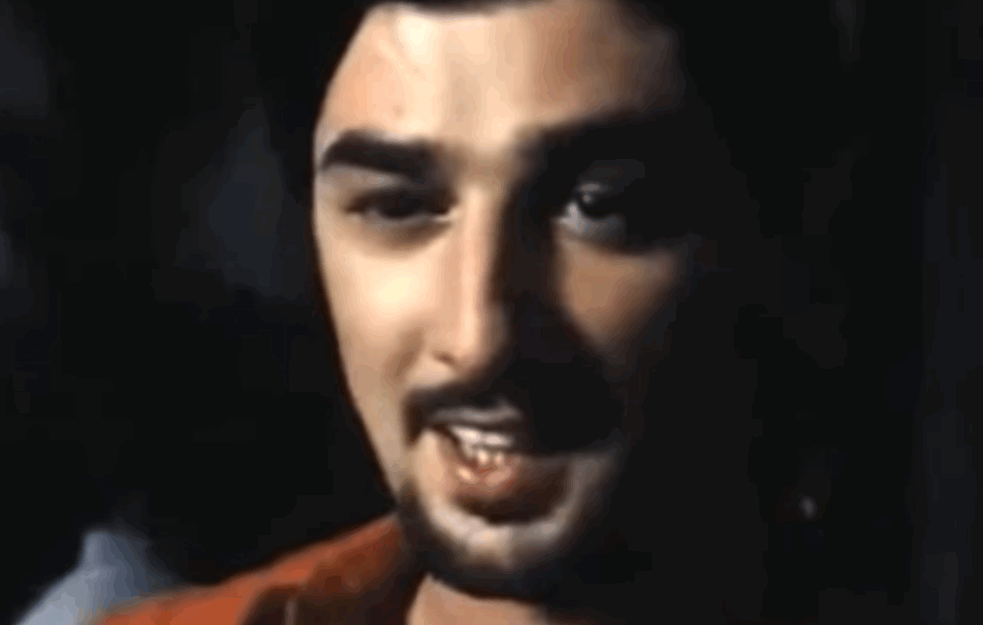 SRBIMA SMO UZAJMILI KARAĐORĐA, NAŠE JE SVE DO RUSIJE! Legendarni <span style='color:red;'><b>monolog</b></span> u filmu NOŽ i danas LEDI KRV U ŽILAMA! 