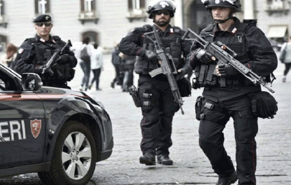 UHAPŠENO 160 OSOBA U OPERACIJI IZOLACIJA: Italijanska POLICIJA zadala težak udarac MAFIJI!          