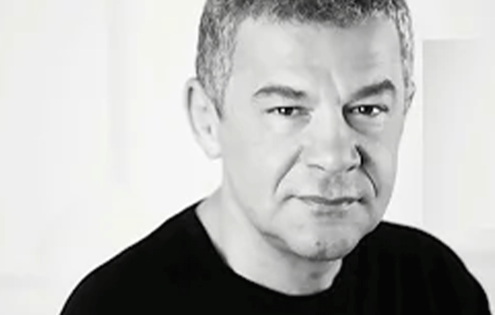 <span style='color:red;'><b>DUBINA</b></span>, LUDILO, TALENAT: Tri tužne godine od smrti NEBOJŠE GLOGOVCA: Imao je TOGA SVE za TRI ŽIVOTA! (FOTO+VIDEO)