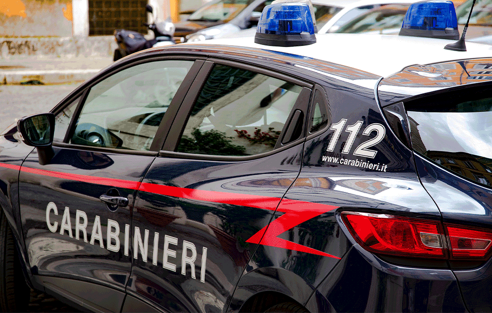 SRBIN UHAPŠEN u Milanu sa 24 KILOGRAMA DROGE: Otkrili ga policijski psi! 



