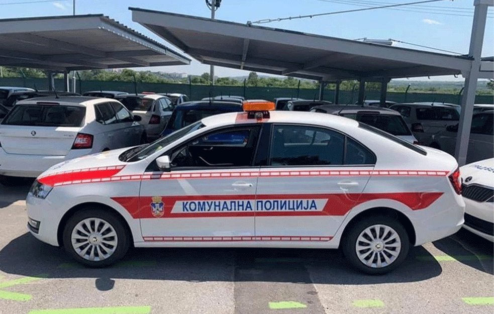 UHAPŠENI KOMUNALNI POLICAJCI: Pala četvorica <span style='color:red;'><b>komunalac</b></span>a zbog zloupotrebe položaja!