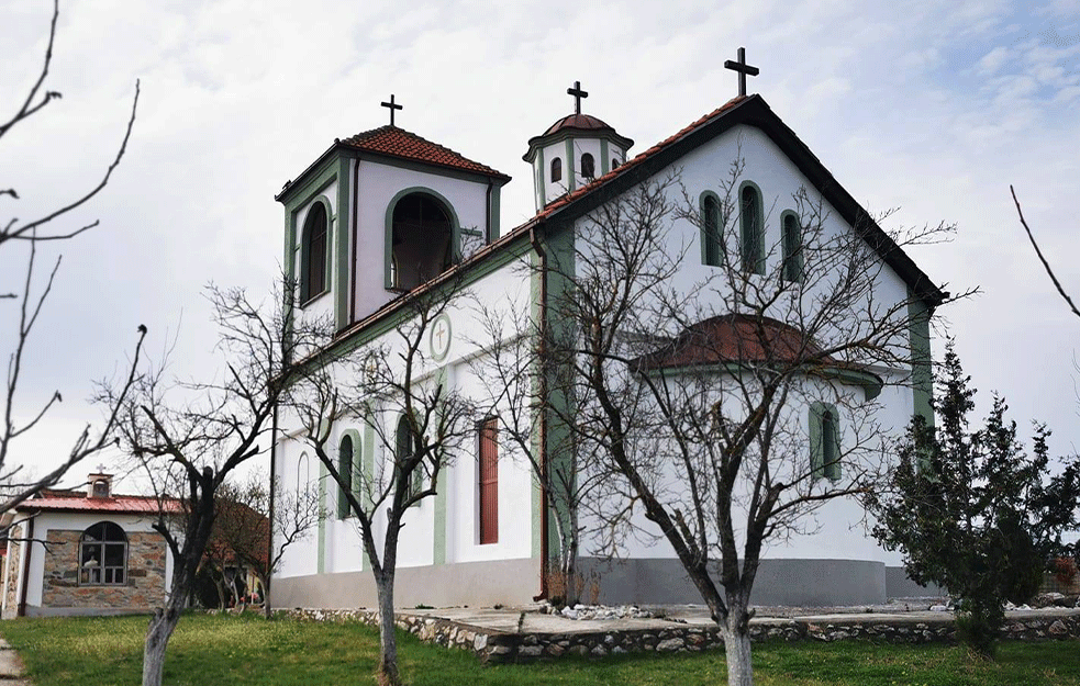 NOVI <span style='color:red;'><b>NAPAD NA SRBE</b></span> NA KOSOVU: Na zadušnice obijena i opljačkana crkva u Klokotu!