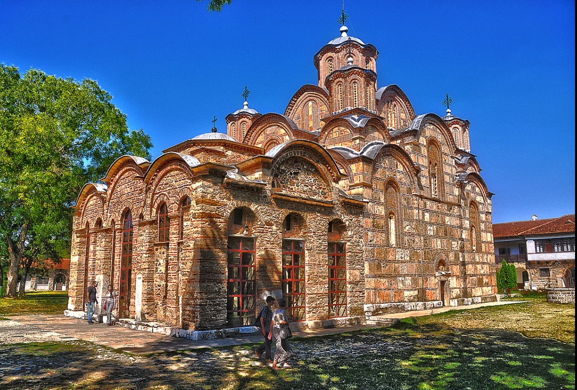 SVETSKO, A NAŠE! Lepote SRBIJE pod zaštitom <span style='color:red;'><b>UNESCO</b></span>-a! Među njima i jedan od NAJVEĆIH i NAJBOGATIJIH srpskih MANASTIRA! 