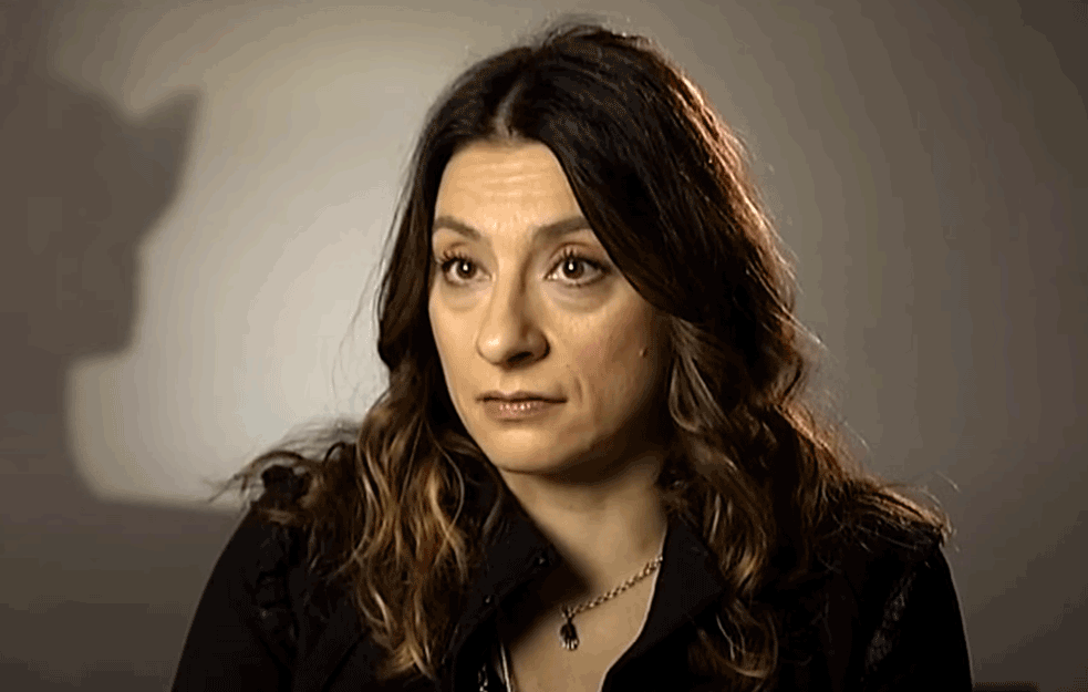 <span style='color:red;'><b>IZVINJENJE</b></span> redakcije GLASA JAVNOSTI glumici Anastasii Anji Mandić  