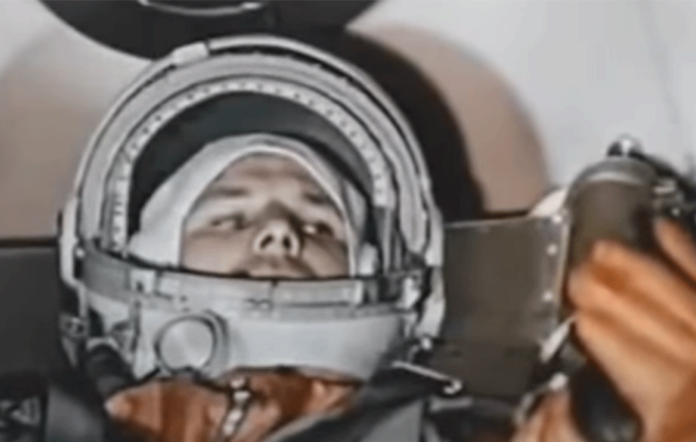 Poduhvat JURIJA GAGARINA označio početak ere istraživanja kosmosa! Kultni govor astronauta: Vidim Zemlju…Vidim oblake... Vidim sve…I prelepo je (FOTO+VIDEO)