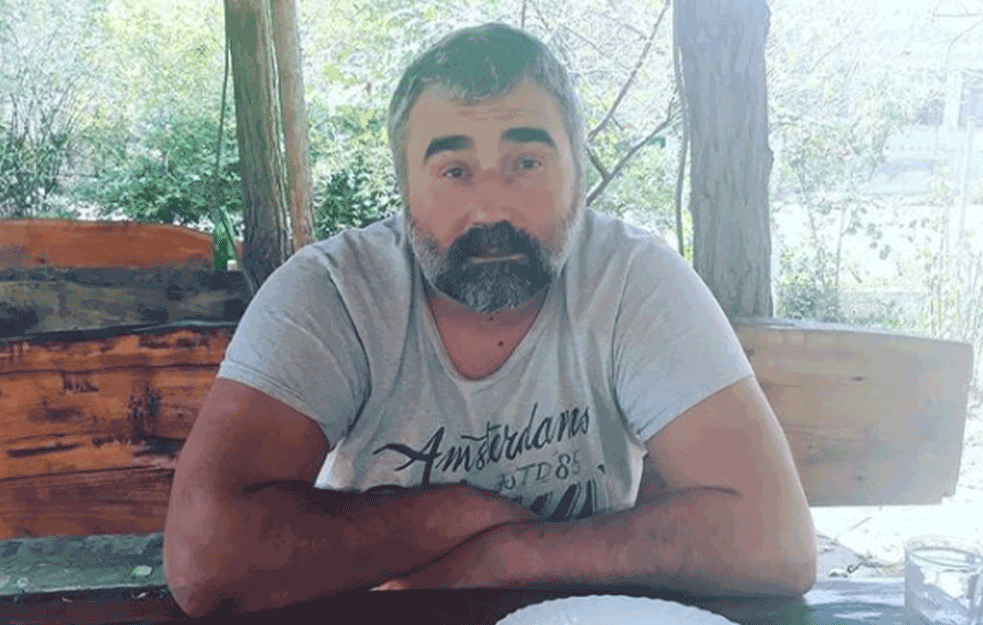 MIKI ĐURIČIĆ SA ĆERKICOM DUNJOM: <span style='color:red;'><b>Bivši zadrugar</b></span> prvi put na društvenim mrežama sa svojom JEDINICOM! (VIDEO)
