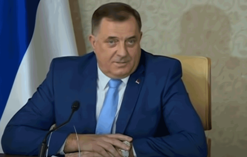 Dodik: Razgovaraću sa Erdoganom, neću da dozvolim da mu Džaferović i Komšić 'pričaju svoju priču'! 
