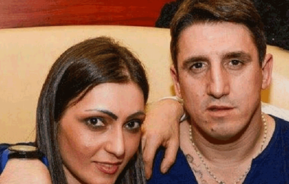 KRISTIJANOVA ŽENA ODNELA SVE STVARI IZ KUĆE: Poljubac sa KRISTINOM ga koštao BRAKA?!