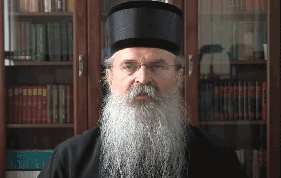 <span style='color:red;'><b>VLADIKA TEODOSIJE</b></span> UPOZORAVA: Na delu je AGRESIVAN PRITISAK i negativna medijska kampanja protiv SPC na KOSOVU, a posebno manastira VISOKI DEČANI!





